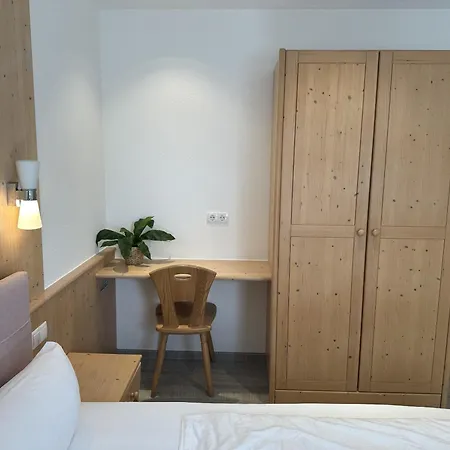 Pensjonat Gaestehaus Ludwig 3*