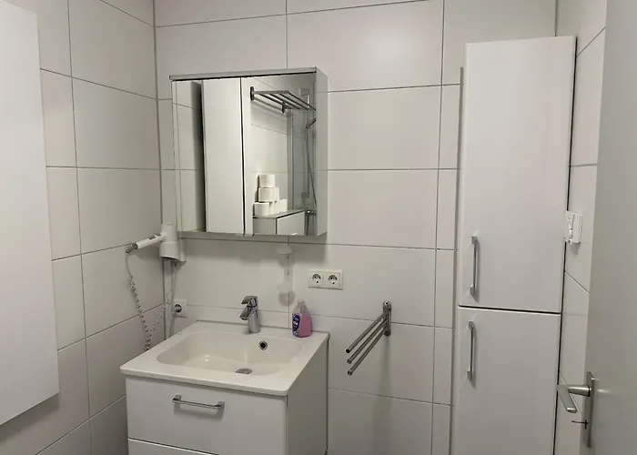 Gaestehaus Ludwig בית הארחה 3*