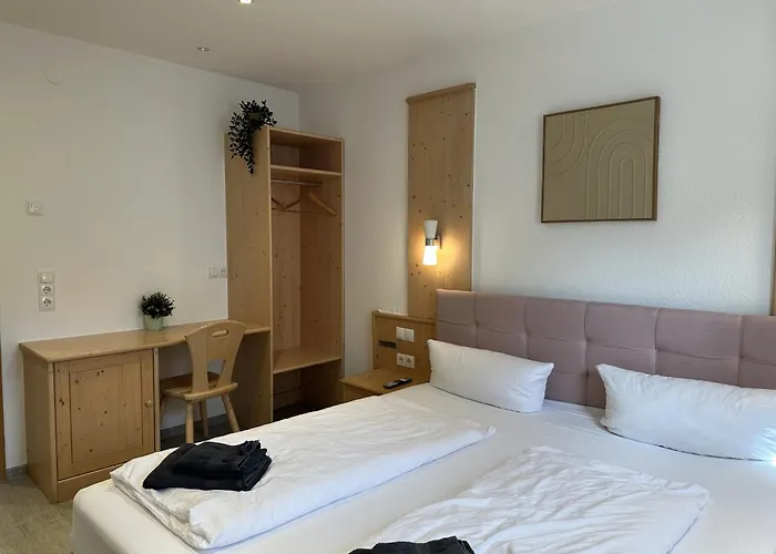 בית הארחה Gaestehaus Ludwig